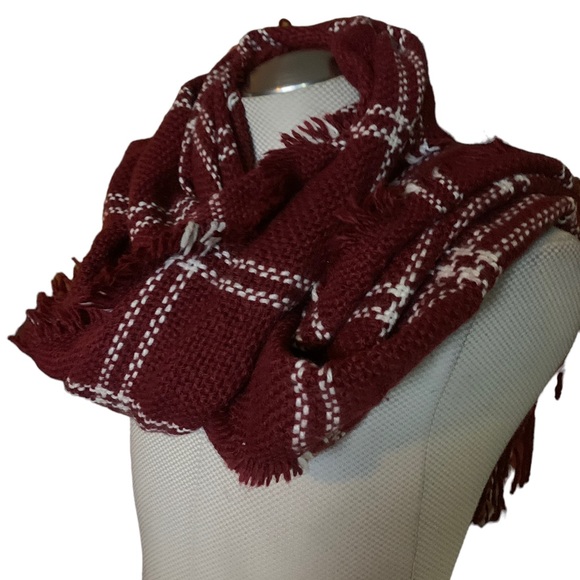 LULLA Collection by Bindya Women's Oversized Burgundy Scarf Perfect for Fall - Picture 3 of 9